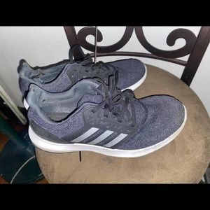 Adidas Tennis Shoes